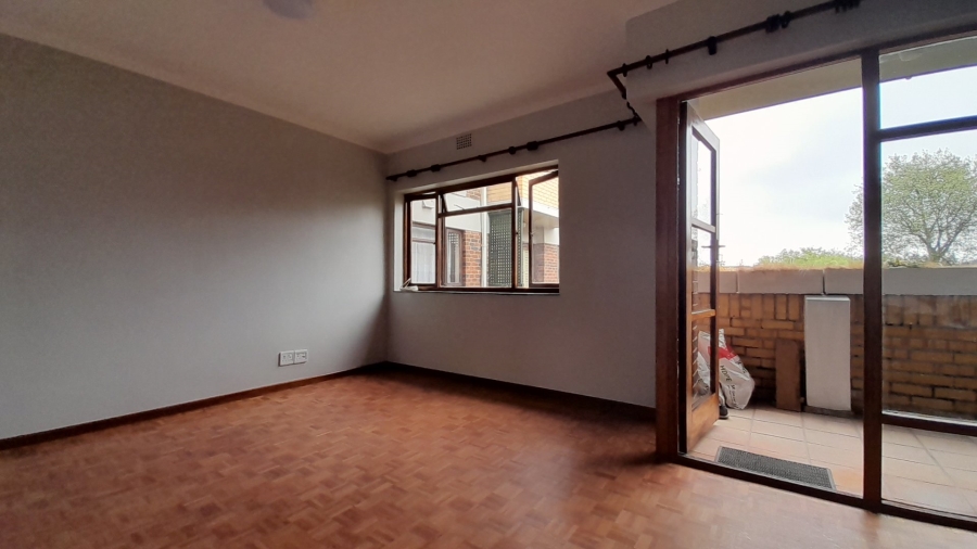 2 Bedroom Property for Sale in Kenilworth Western Cape